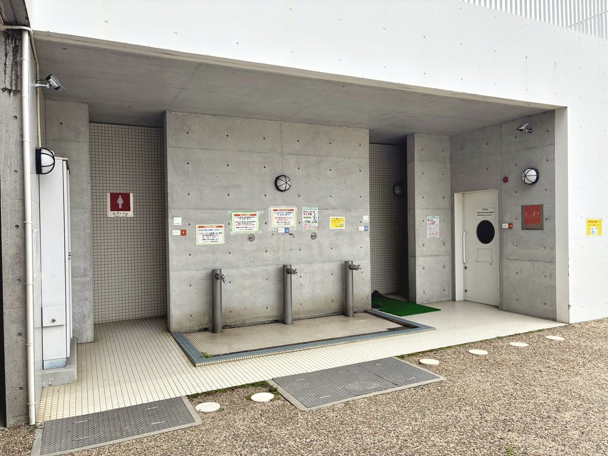公衆トイレ