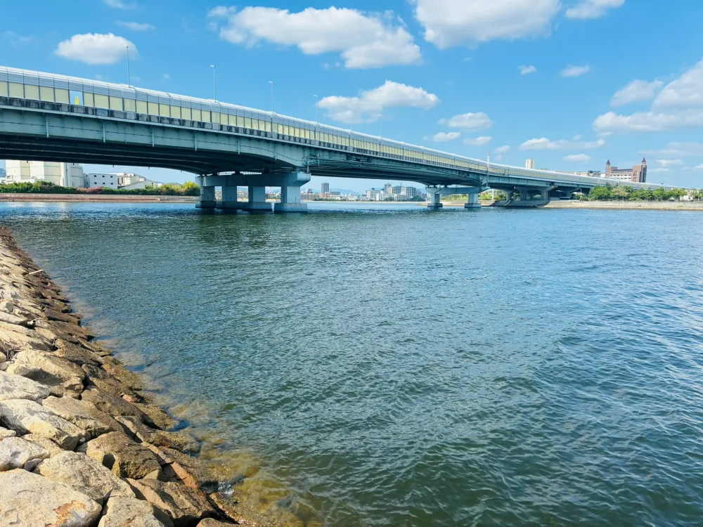 石だたみエリアの釣り場⓸