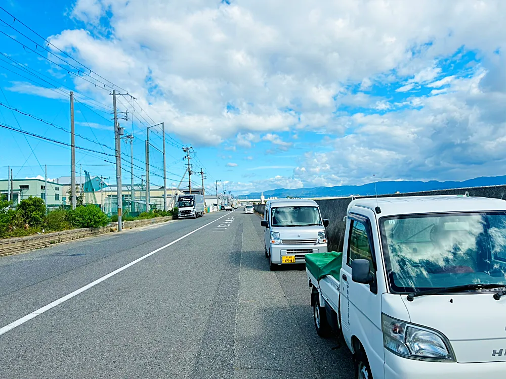 路肩への駐車①